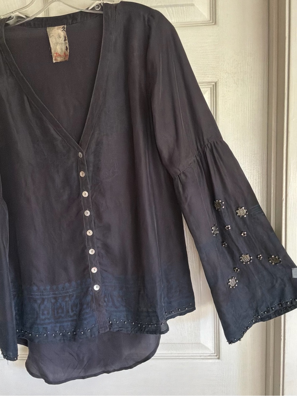 DA-NANG…silk blouse